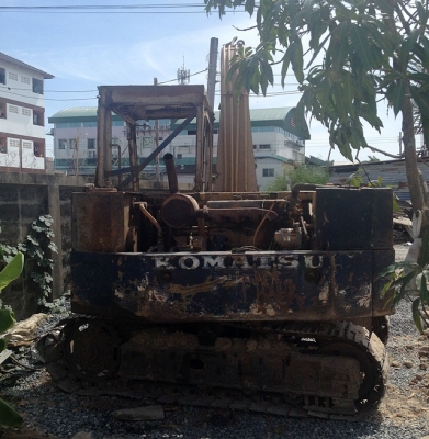 KOMATSU PC60-1 ขายถูก KOMATSU PC60-1 ขายถูก