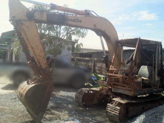 KOMATSU PC60-1 ขายถูก KOMATSU PC60-1 ขายถูก