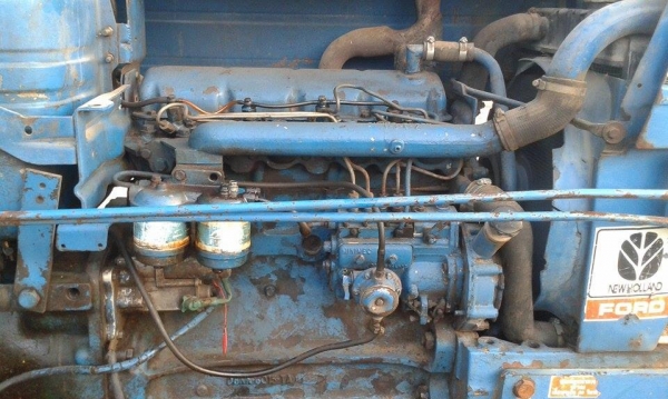 ขายรถไถ FORD 6600 TA ใบดัน+ผาน7 เล่มทะเบียนพร้อมโอน ขายรถไถ FORD 6600 TA ใบดัน+ผาน7 เล่มทะเบียนพร้อมโอน