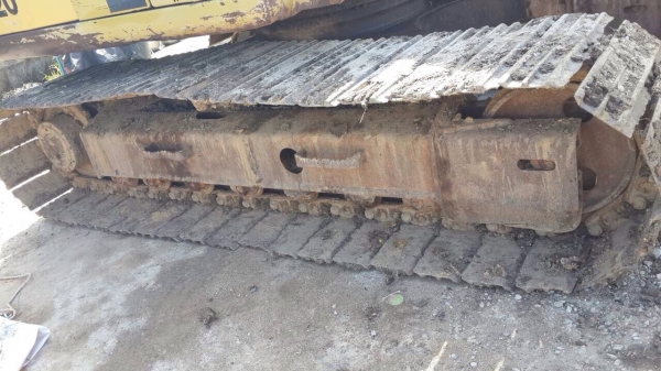 ขายรถแบ็คโฮ KOMATSU PC120-6 เอกสารเล่มทะเบียน ไฟฟ้าครบ เดิมๆ พร้อมใช้ ขายรถแบ็คโฮ KOMATSU PC120-6 เอกสารเล่มทะเบียน ไฟฟ้าครบ เดิมๆ พร้อมใช้