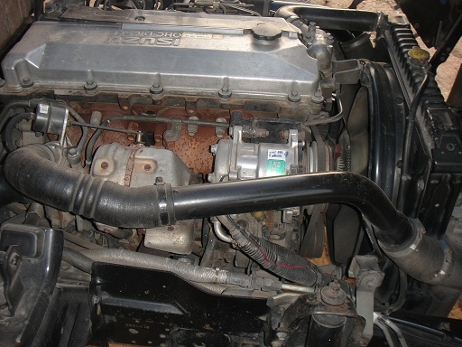 มัดจำแล้วครับ  ISUZU NQR 150 แรง ยูโร ยาว 4.3 เมตร ห้างแท้ จดปี47