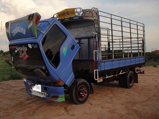 มัดจำแล้วครับ  ISUZU NQR 150 แรง ยูโร ยาว 4.3 เมตร ห้างแท้ จดปี47