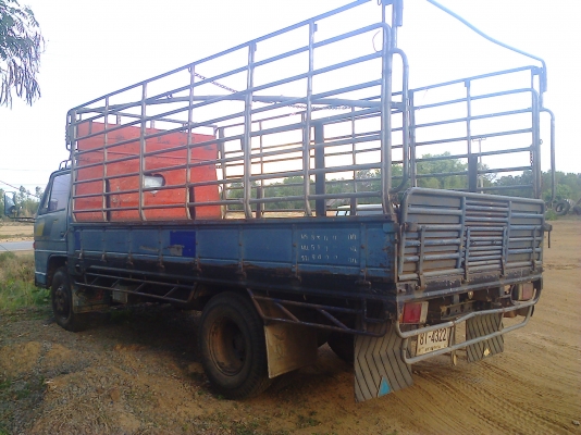 หกล้อ อีซูซุ NRR115แรง รถห้างสภาพเดิมๆๆ รดราคาสุด 440000บด่วนๆเลยเจ้าของร้อนเงิน..ครับ