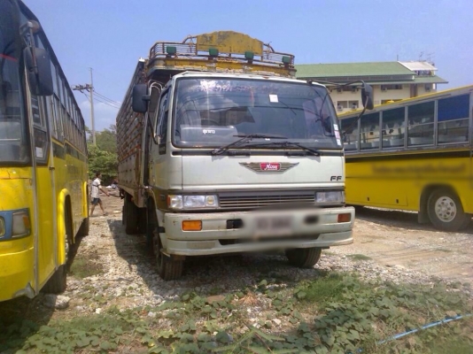 ขายรถบรรทุกหกล้อ HINO 3H เครื่อง 195 แรง ยาง 9.00 กระบะไม่ดัมพ์ ทะเบียนพร้อม ขายรถบรรทุกหกล้อ HINO 3H เครื่อง 195 แรง ยาง 9.00 กระบะไม่ดัมพ์ ทะเบียนพร้อม