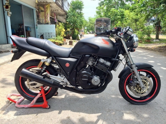 HONDA CB400cc ปี95 ตัวดำด้าน ดุโหดๆ เครื่องดี สรรพสามิตแท้  72,000 -