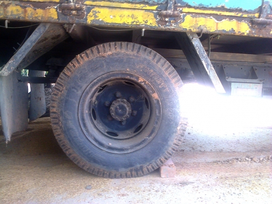 หกล้อใหญ่ มิตซู-FK4161-ไอ้หลง ยาว5.50เมตร รถสภาพเดิมๆใช้งานดี  ราคาเบาๆครับ