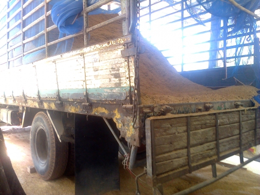 หกล้อใหญ่ มิตซู-FK4161-ไอ้หลง ยาว5.50เมตร รถสภาพเดิมๆใช้งานดี  ราคาเบาๆครับ