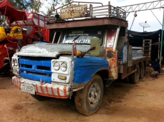 ขายเทรลเลอร์หัวยาว175แรง มีหางพับไฮดรอริคขึ้นรถเกี่ยว เอกสารพร้อมโอน