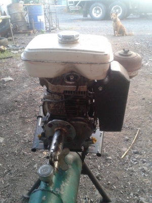 ขายท่อสูบนํ้าพร้อมเครื่อง Honda c200