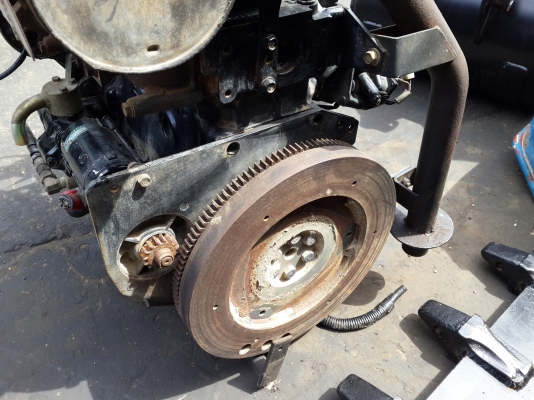 ขาย เครื่องยนต์ รถขุดเล็ก YANMAR รุ่น 3TN84 มือสองญี่ปุ่น