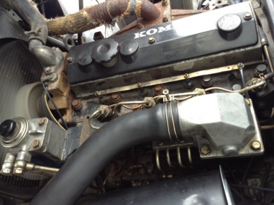 +++ ขายโฟล์คลิฟท์ KOMATSU FD30-11  ขนาด  3  ตัน (รถนอกนำเข้า)  เครื่องยนต์ดีเซล  เสา  4.3  เมตร  3ท่อนฟูลฟรีเข้าตู้  เกียร์ออโตเมติค  งา 1,070  มม.  ยางลม  *** รถนอกสภาพ 90\% พร้อมใช้งาน  สนใจรายละเอียดคุยได้ครับ โทร. 081-659-7598 ***