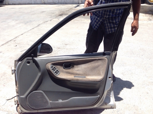 ขาย หัวตัดติดเครื่องยนต์ D15B คาร์บู เกียร์ Auto  แยกอะไหล่ขายคับ