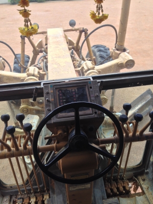 ราคาพิเศษ !!! CAT140G s/no14xxx มี scarifier (ขายด่วนครับ)