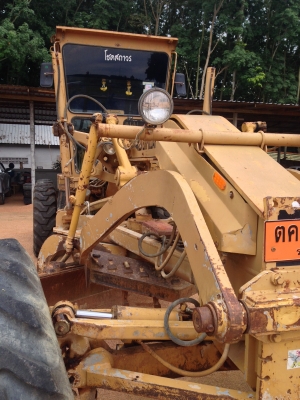 ราคาพิเศษ !!! CAT140G s/no14xxx มี scarifier (ขายด่วนครับ)