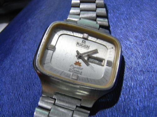 12พ.ค.((น้าเล็ก)) นำเสนอนาฬิกาข้อมือ 12พ.ค.((น้าเล็ก)) นำเสนอนาฬิกาข้อมือ