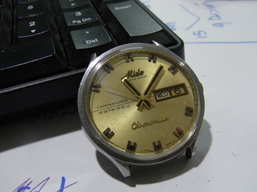 12พ.ค.((น้าเล็ก)) นำเสนอนาฬิกาข้อมือ 12พ.ค.((น้าเล็ก)) นำเสนอนาฬิกาข้อมือ