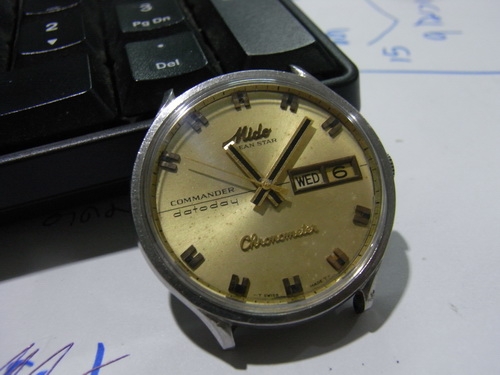 12พ.ค.((น้าเล็ก)) นำเสนอนาฬิกาข้อมือ 12พ.ค.((น้าเล็ก)) นำเสนอนาฬิกาข้อมือ