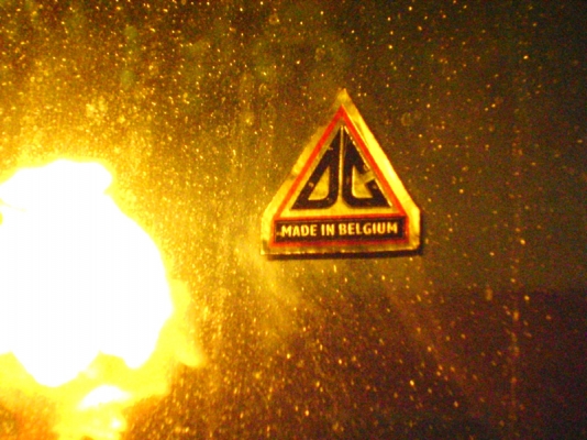 กระจกติดผนังเก่าเก็บ งานเมืองนอก