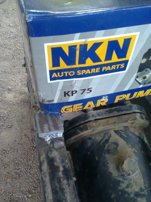 ฝากขายชูดยกด้ำหกตันของหกล้อพร้อมปั้มปั่นน้ำมัน จัดส่งไห้แล้วครับอู่ธนภัทร หนองไผ่ จ ขอนแก่น