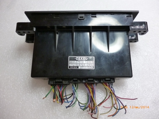 กล่องและหน้าปัทม์ควบคุมแอร์ NISSAN SERENA C23