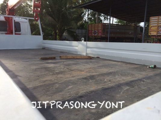 ขาย ISUZU DECA FTR 200 ( EURO 2 ) ปี 2548 เฮี๊ยบ UNIC 3.6 ตัน 5 ปลอก ท้อง V หกเหลี่ยม