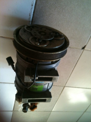 ขายคอมแอร์รถ มิตซูบิชิ. ถอดจากเครื่อง4g92t    1800 บ