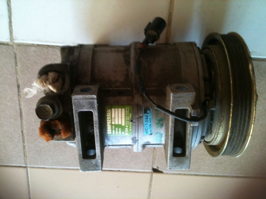 ขายคอมแอร์รถ มิตซูบิชิ. ถอดจากเครื่อง4g92t    1800 บ