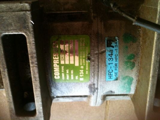 ขายคอมแอร์รถ มิตซูบิชิ. ถอดจากเครื่อง4g92t    1800 บ