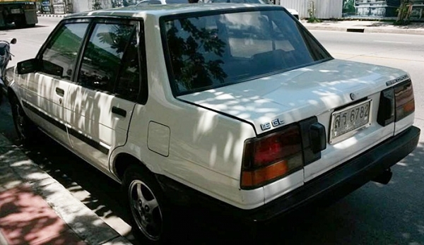 Toyata Colola AE82