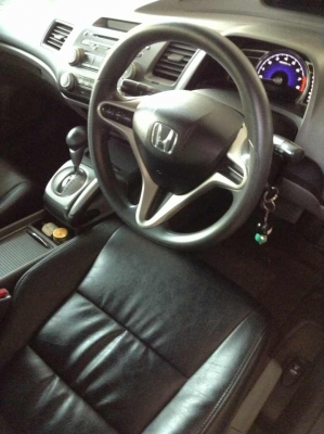 HONDA CIVIC 1.8 AUTO กินแกสหัวฉีด วิ่งน้อย 1แสน1หมื่นโล เบาะหนัง สภาพ98\% HONDA CIVIC 1.8 AUTO กินแกสหัวฉีด วิ่งน้อย 1แสน1หมื่นโล เบาะหนัง สภาพ98\%