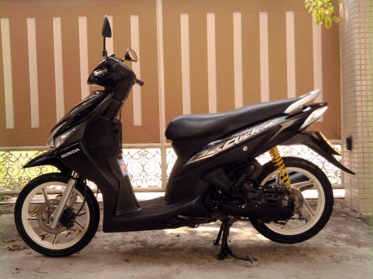 ขออนุญาติขาย Honda Click Combi Brake ตัวTOP ล้อแม็ก โอนให้ฟรี