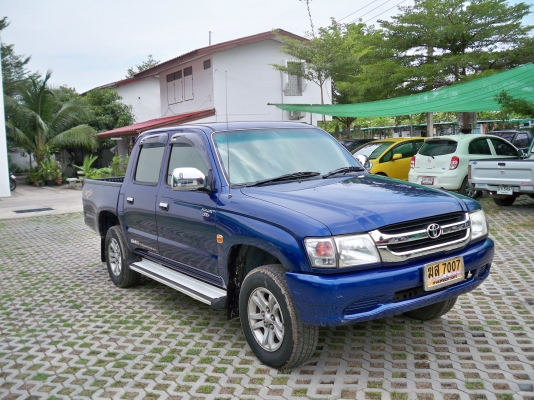 ขาย TOYOTA Sport cruicer 4 ประตู เครื่อง D4D ปี46