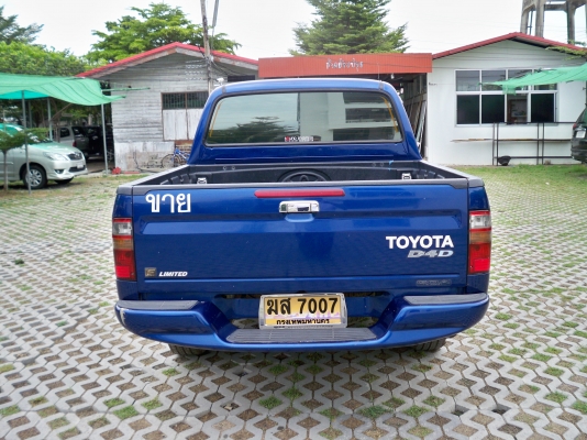 ขาย TOYOTA Sport cruicer 4 ประตู เครื่อง D4D ปี46