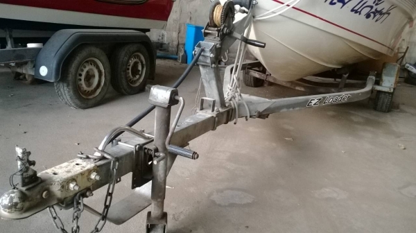 ขายเทเล่อร์ ลากเรือ 17ฟุต ปรับลดราคาแล้วคับ สนใจติดต่อ 0918070020 เจ้าของขายเองคับ