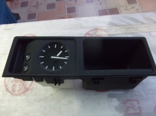 นาฬิกา ของรถ BMW E36 พร้อมกรอบ นาฬิกา ของรถ BMW E36 พร้อมกรอบ