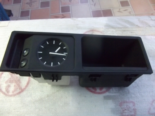 นาฬิกา ของรถ BMW E36 พร้อมกรอบ นาฬิกา ของรถ BMW E36 พร้อมกรอบ