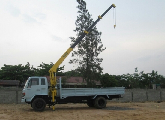 ขายรถอีซูซุ Rocky6ล้อเครน 4 ตัน สภาพพร้อมใช้งาน ขายรถอีซูซุ Rocky6ล้อเครน 4 ตัน สภาพพร้อมใช้งาน