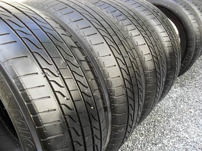 ขายยาง MICHELIN PRIMACY LC ปี12(1ชุด) 215-60-16 ราคา 3,400