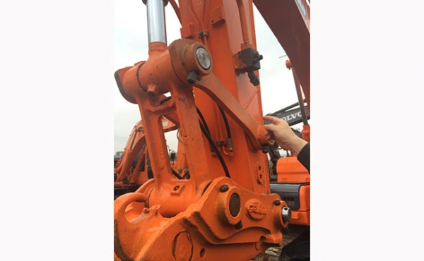 รถแบคโฮมือสอง DOOSAN DX140LC สภาพรถเยี่ยม 090-268-2646
