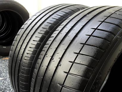 ขายยาง MICHELIN Pilot Sport3 ปี2112(1คู่) 205-55-16 ราคา 1,800