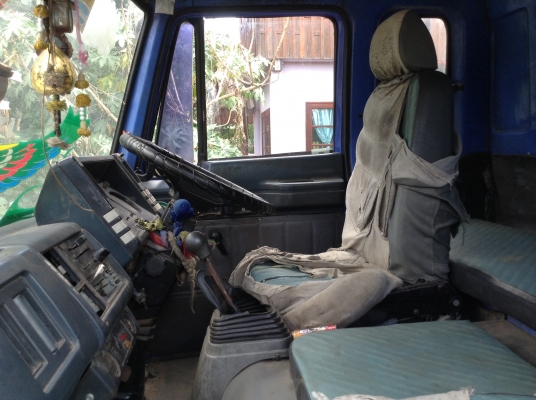 ขาย 6 ล้อ ROCKY FRR 175 กระบะยาว 6 เมตร เครื่อง 6BG1 175 แรงม้า คัสซีสวย พวงมาลัยพาวเวอร์ เบรคทิฟฟี่ ทะเบียนเต็มพร้อมโอน