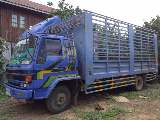 ขาย 6 ล้อ ROCKY FRR 175 กระบะยาว 6 เมตร เครื่อง 6BG1 175 แรงม้า คัสซีสวย พวงมาลัยพาวเวอร์ เบรคทิฟฟี่ ทะเบียนเต็มพร้อมโอน