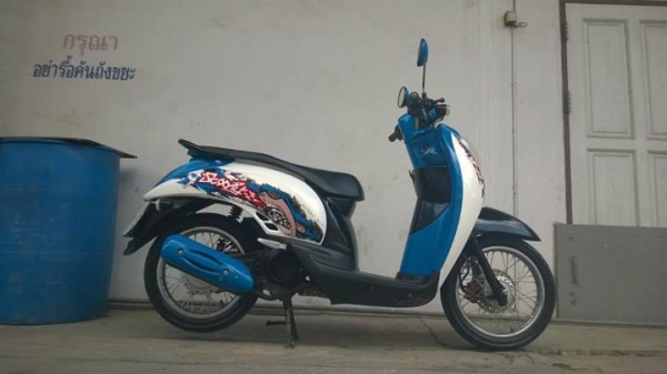 Scoopy i 2012 รถบ้านใช้น้อย ขายถูก ส่งฟรีทั่วประเทศ ต่อรองได้จ้าา