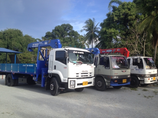 แก้วมณี ทรานสปอร์ต รถเฮี๊ยบรับจ้างชลบุรี 3 - 5 ตัน โทร.081-9833839 แก้วมณี ทรานสปอร์ต รถเฮี๊ยบรับจ้างชลบุรี 3 - 5 ตัน โทร.081-9833839