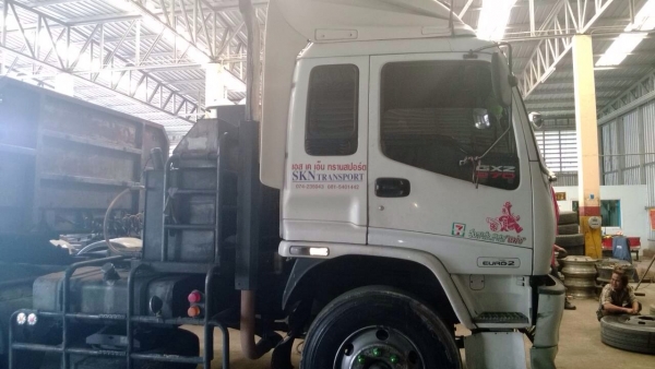 ขายหัวลากอีซูซุเด้กก้า270ยูโร2