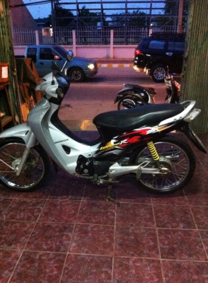 wave 125 สภาพดี ทะเบียน เอกสารพร้อมโอนรถเดิมคับ