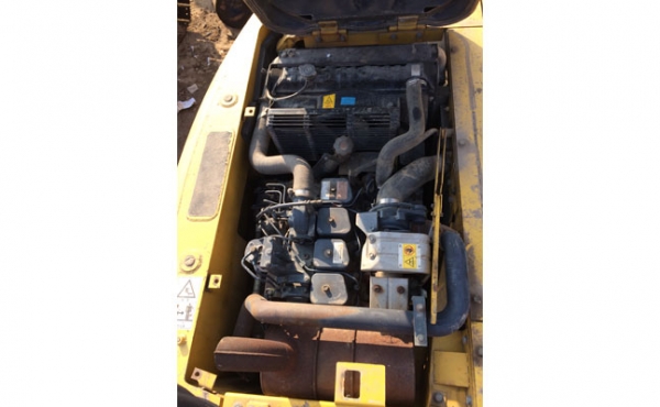 รถแบคโฮมือสอง KOMATSU PC120 สภาพรถเยี่ยม 090-268-2646