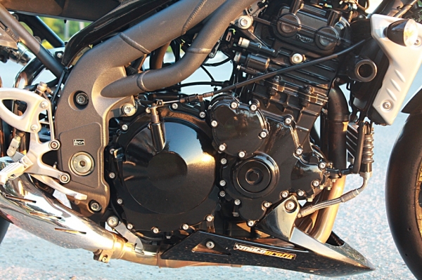 แม็กสิงห์บุรี//TRIUMPH SPEED TRIPLE 1050 ปี2008 สภาพนางฟ้า ของแต่งพร้อม เสียสรรพาสมิตร 315000 แม็กสิงห์บุรี//TRIUMPH SPEED TRIPLE 1050 ปี2008 สภาพนางฟ้า ของแต่งพร้อม เสียสรรพาสมิตร 315000