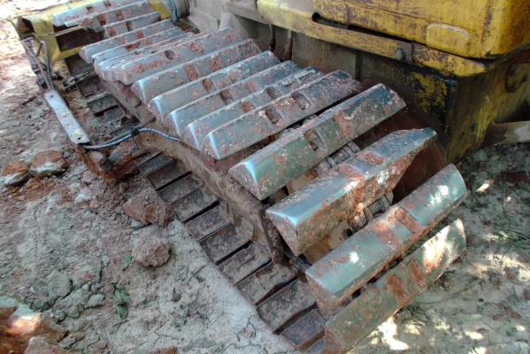 ขายด่วนรถแทรกเตอร์ตีนตะขาบKOMATSUD2-2พร้อมใช้งาน