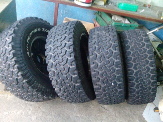 ขายยาง BF all 32/11.5/15 พร้อมแม็กJapan สวยๆครับ